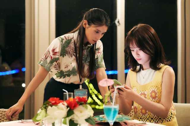 映画『マッチング TRUE LOVE』土屋太鳳、佐久間大介、クァク・ドンヨン、豊嶋花、倉悠貴ほか、物語の幕開けを捉えた場面写真&“狂気のマッチングツアー”参加者たちの相関図も解禁! | K-PLAZA